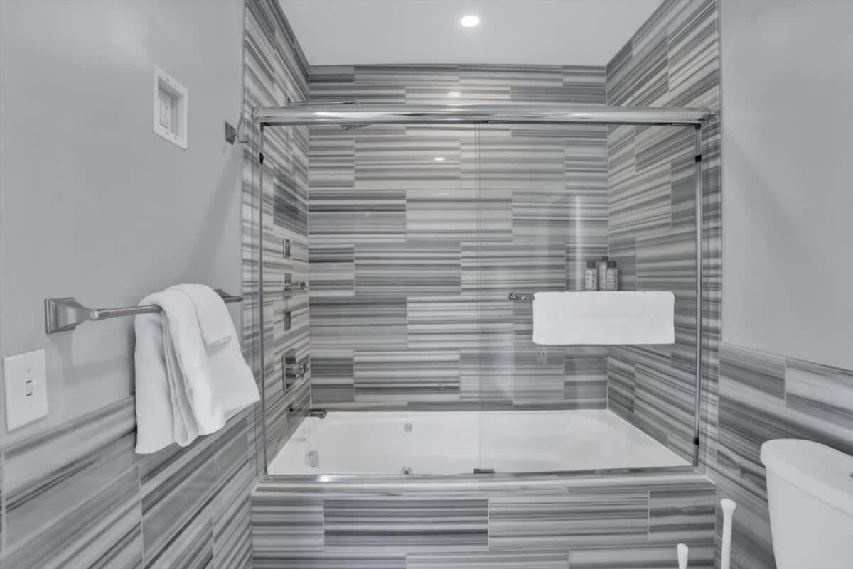 Cozysuites Spacious 2Br, Ppg Paints Arena, Pitts Pittsburgh Zewnętrze zdjęcie